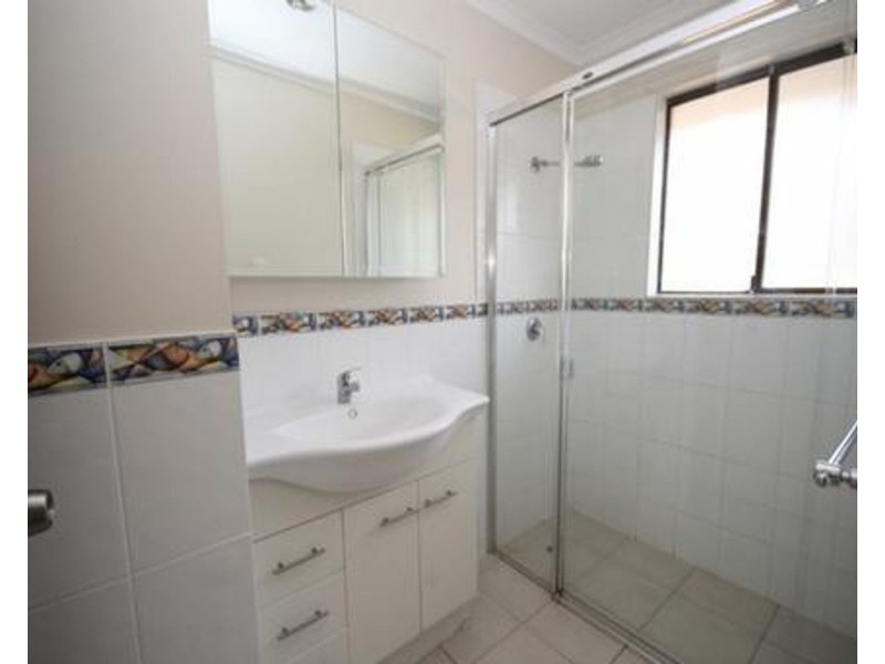 4/244 Redbank Plains Road, Bellbird Park QLD 4300