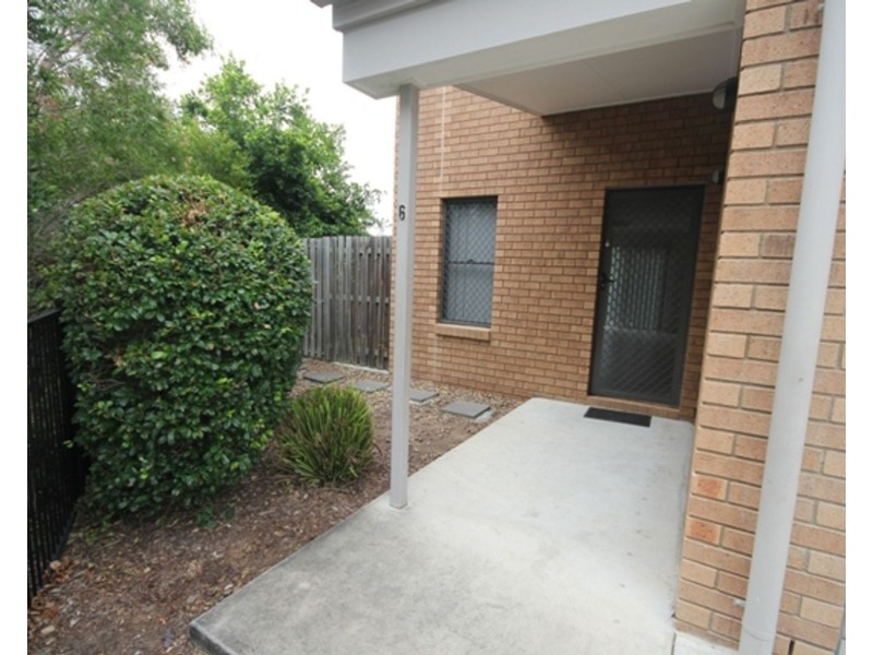 6/67 Smiths Road, Goodna QLD 4300