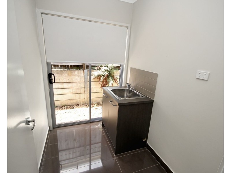 28 Poppy Crescent, Springfield Lakes QLD 4300