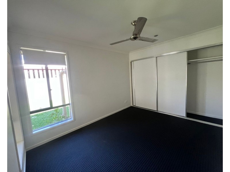 32 Pleasant Drive, Redbank Plains QLD 4301
