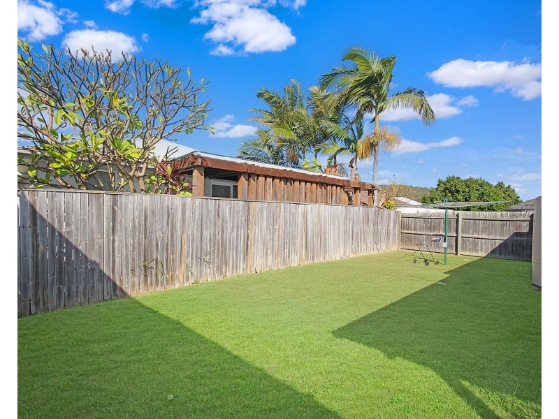 32 Pleasant Drive, Redbank Plains QLD 4301