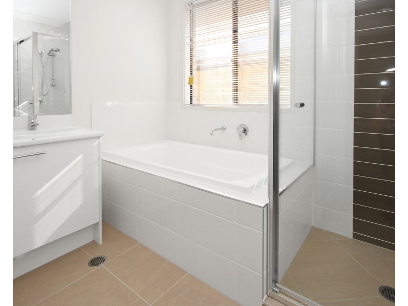 12 Norton Sands Drive, Redbank Plains QLD 4301
