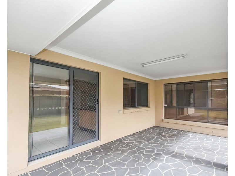 3 Adina Court, Springfield Lakes QLD 4300