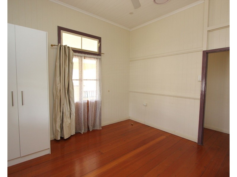 64 Lynne Grove Avenue, Corinda QLD 4075