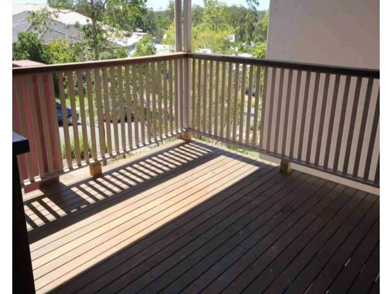 15 Creekside Drive, Springfield Lakes QLD 4300