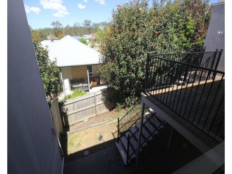 15 Creekside Drive, Springfield Lakes QLD 4300