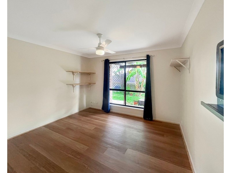 24 Vanessa Court, Camira QLD 4300