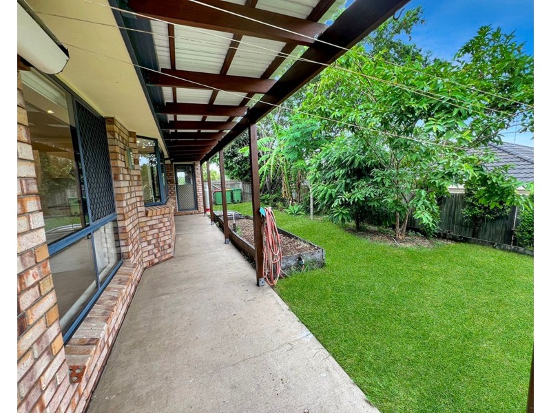 24 Vanessa Court, Camira QLD 4300