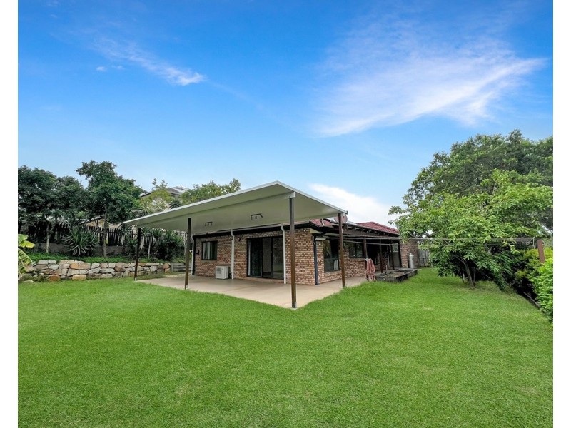 24 Vanessa Court, Camira QLD 4300