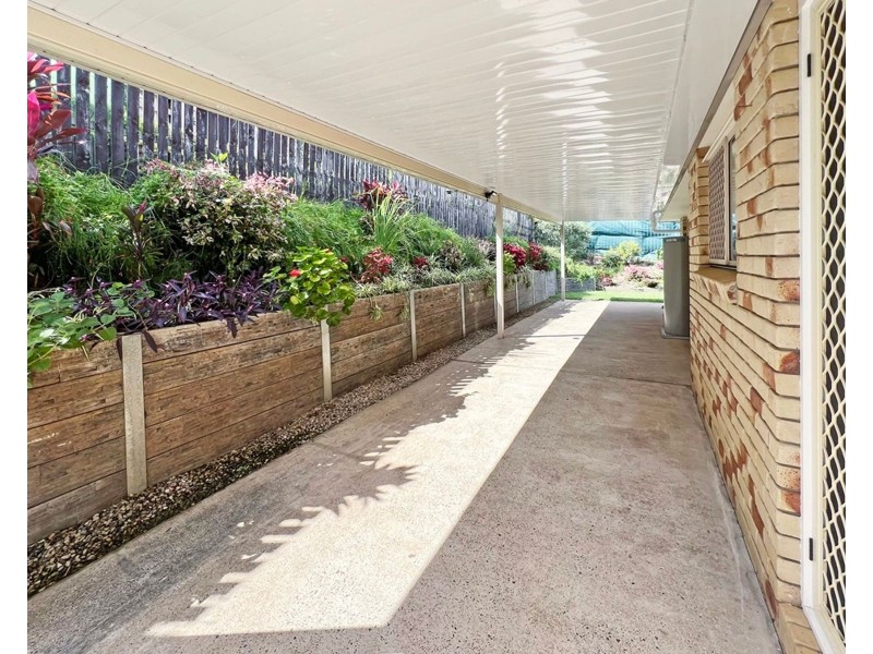 42 Whitlam Drive, Collingwood Park QLD 4301