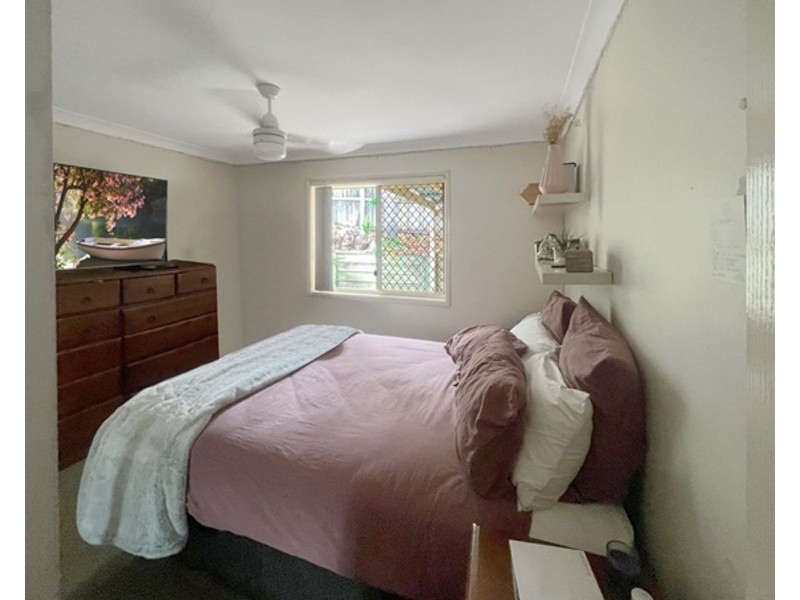 6 Dew Close, Springfield Lakes QLD 4300