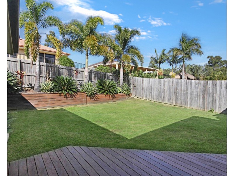 6 Dew Close, Springfield Lakes QLD 4300