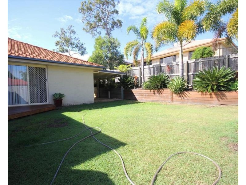 6 Dew Close, Springfield Lakes QLD 4300