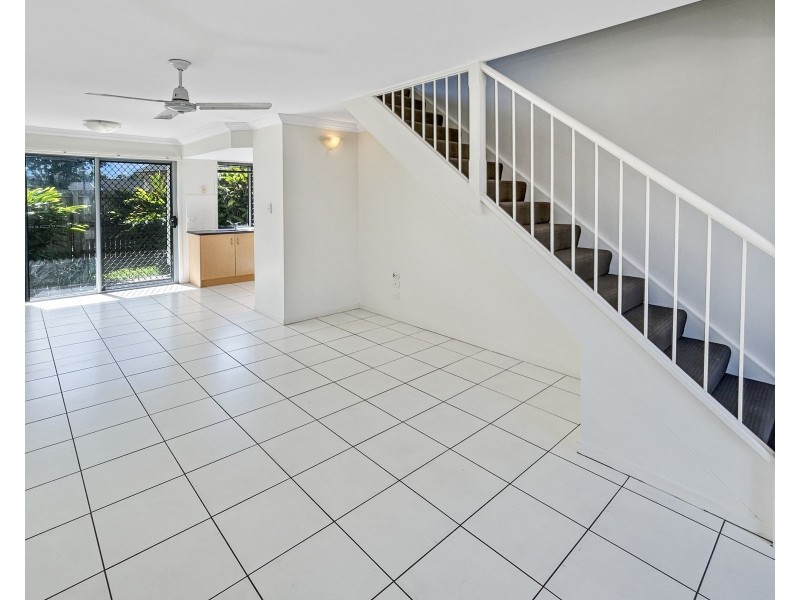 33/266 Henty Drive, Redbank Plains QLD 4301