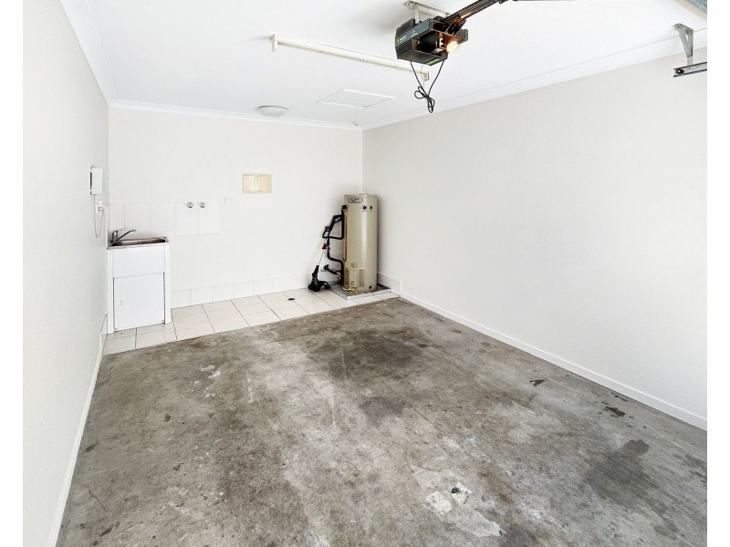 38/8 Rosegum Place, Redbank Plains QLD 4301