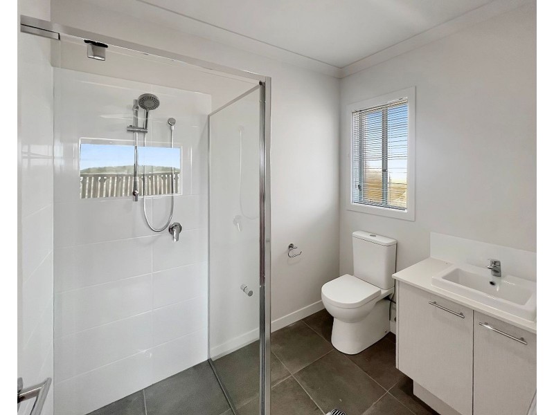 12 Waltz Street, Ripley QLD 4306