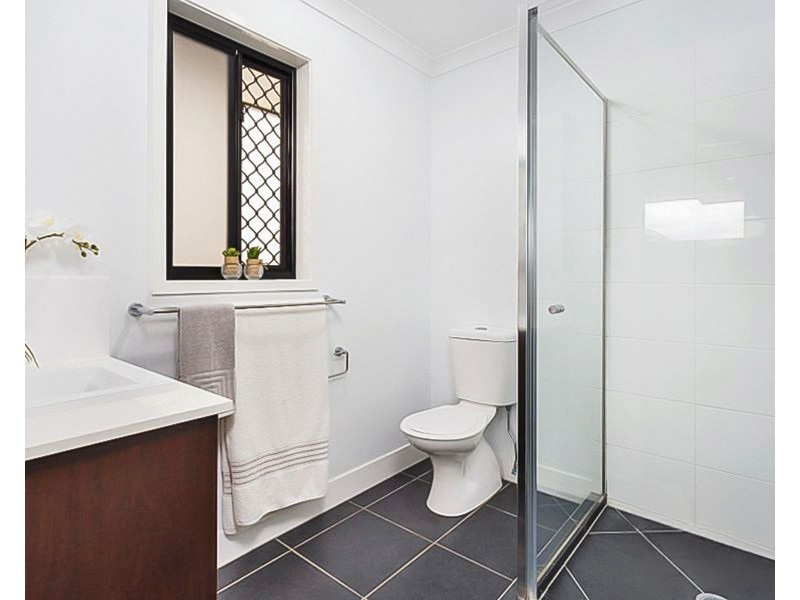 12 Lindwall Court, Springfield Lakes QLD 4300