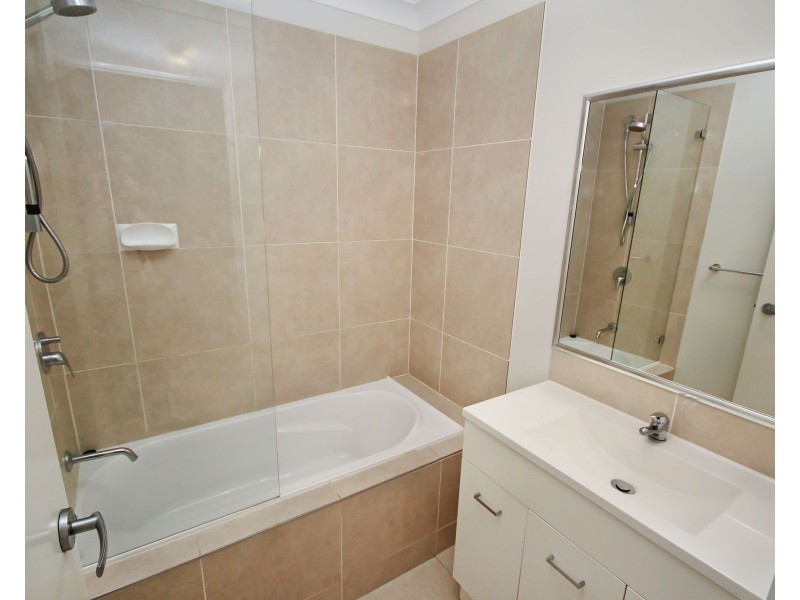 1/7 Brugha Close, Collingwood Park QLD 4301