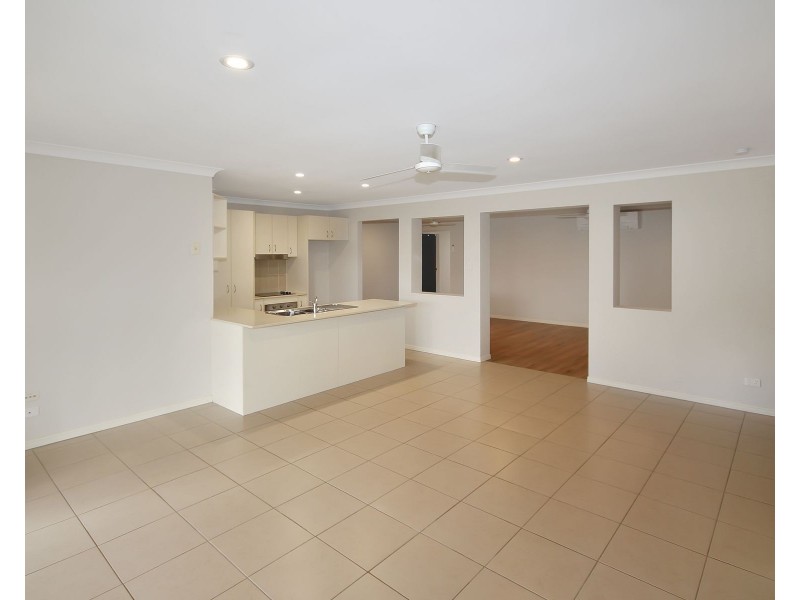 4 Renee Street, Redbank Plains QLD 4301