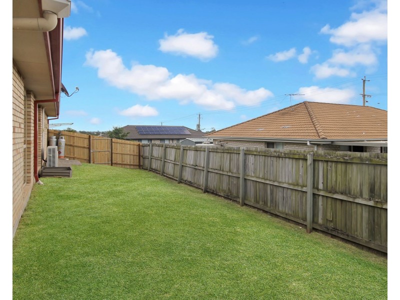 4 Renee Street, Redbank Plains QLD 4301