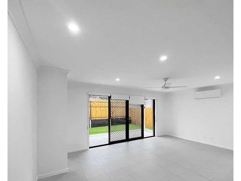 28 Macintyre Street, South Ripley QLD 4306