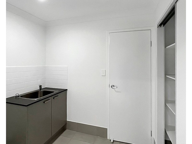 28 Macintyre Street, South Ripley QLD 4306