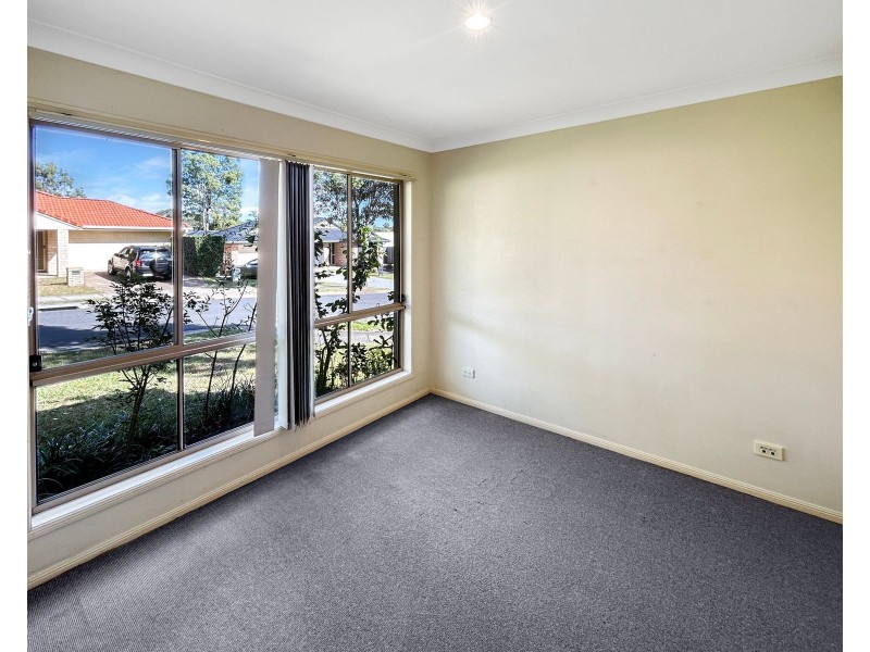1 Eve Court, Springfield Lakes QLD 4300
