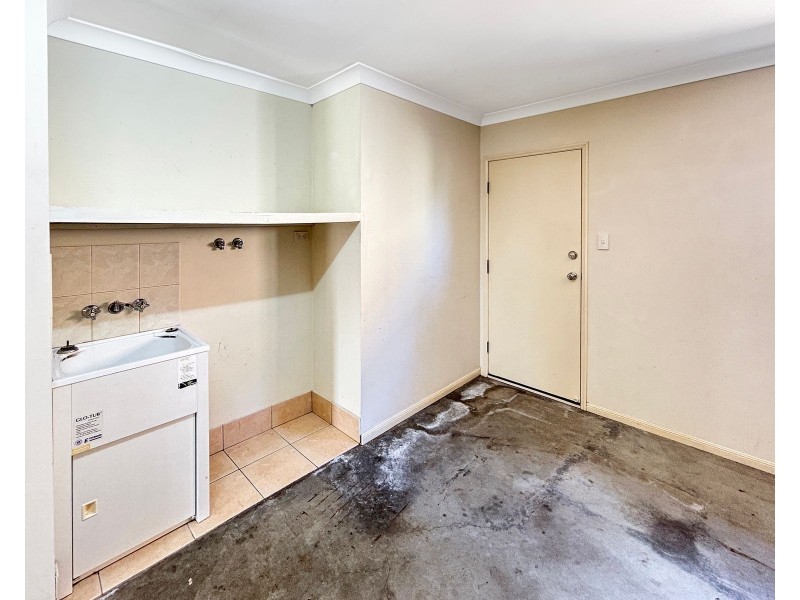 1 Eve Court, Springfield Lakes QLD 4300