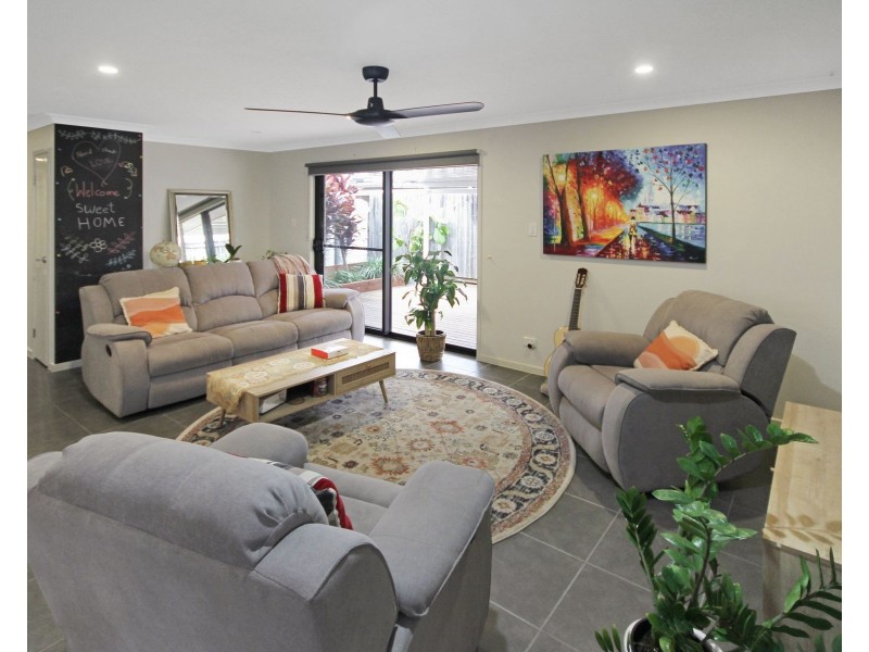 54 Calm Crescent, Springfield Lakes QLD 4300