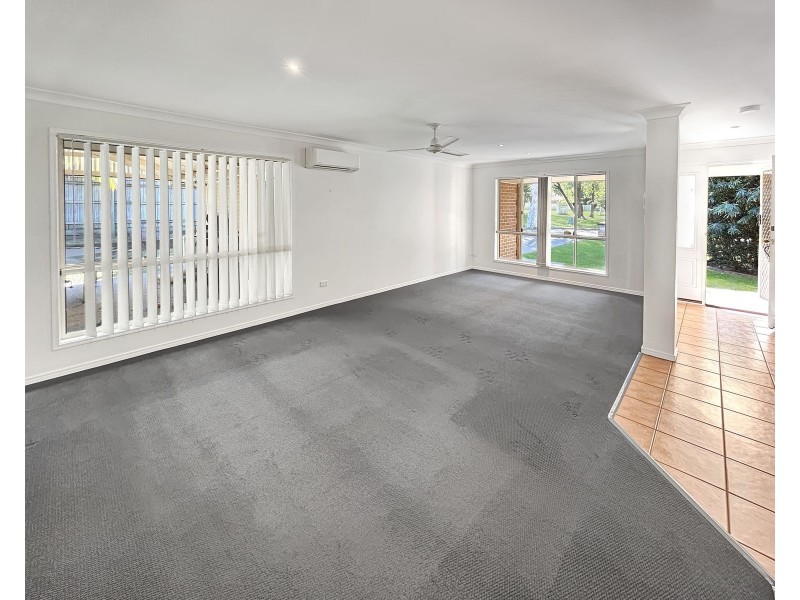 2 Ripponlea Court, Forest Lake QLD 4078