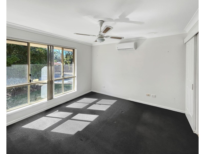 2 Ripponlea Court, Forest Lake QLD 4078