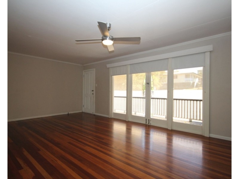 12 Randwick Street, Durack QLD 4077