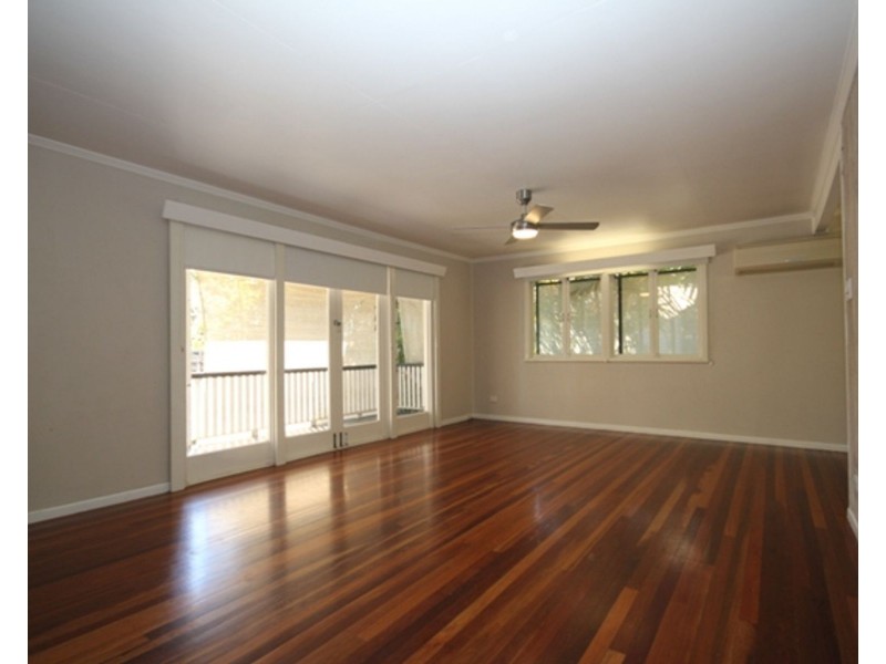 12 Randwick Street, Durack QLD 4077