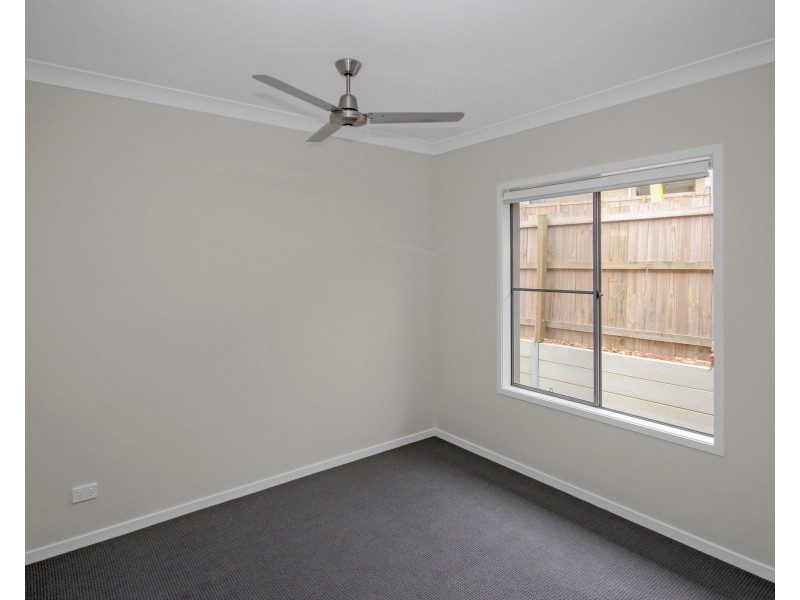 45 Cooper Way, Spring Mountain QLD 4124