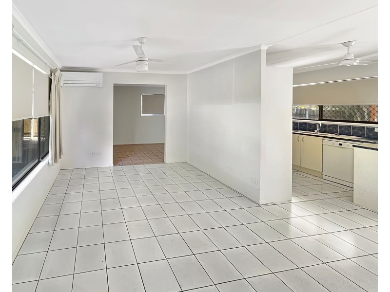 5 Dobell Avenue, Collingwood Park QLD 4301