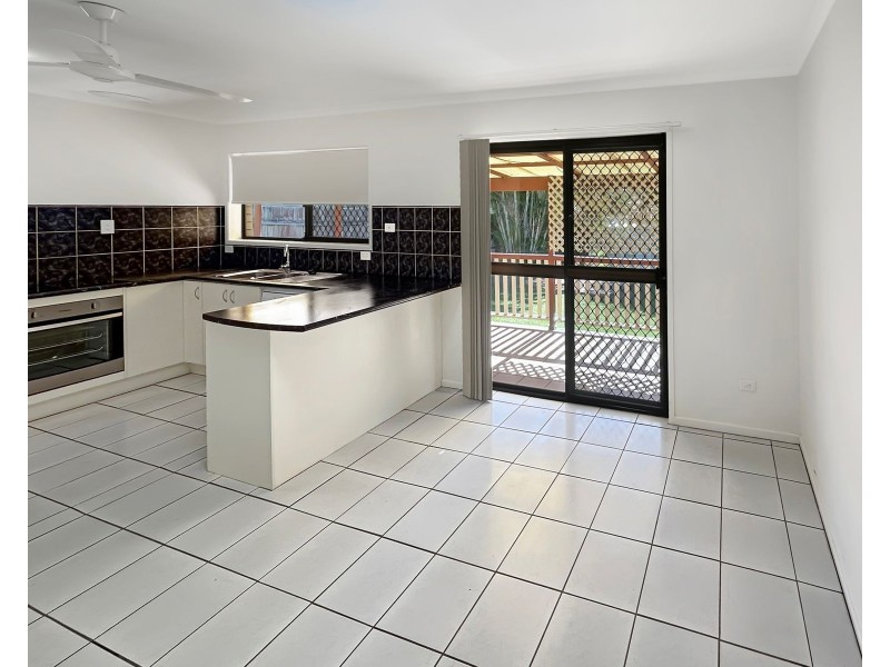 5 Dobell Avenue, Collingwood Park QLD 4301