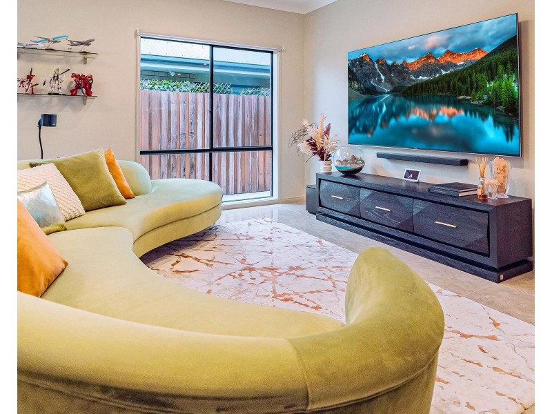 29 Blackberry Way, Ripley QLD 4306