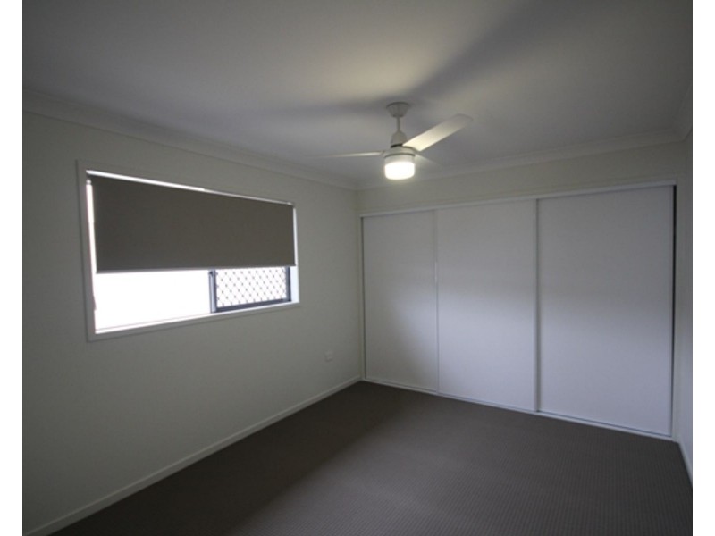 31 Woodline Drive, Spring Mountain QLD 4124