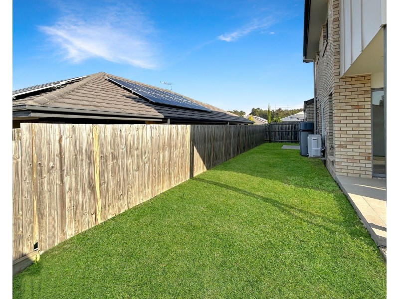 31 Woodline Drive, Spring Mountain QLD 4124