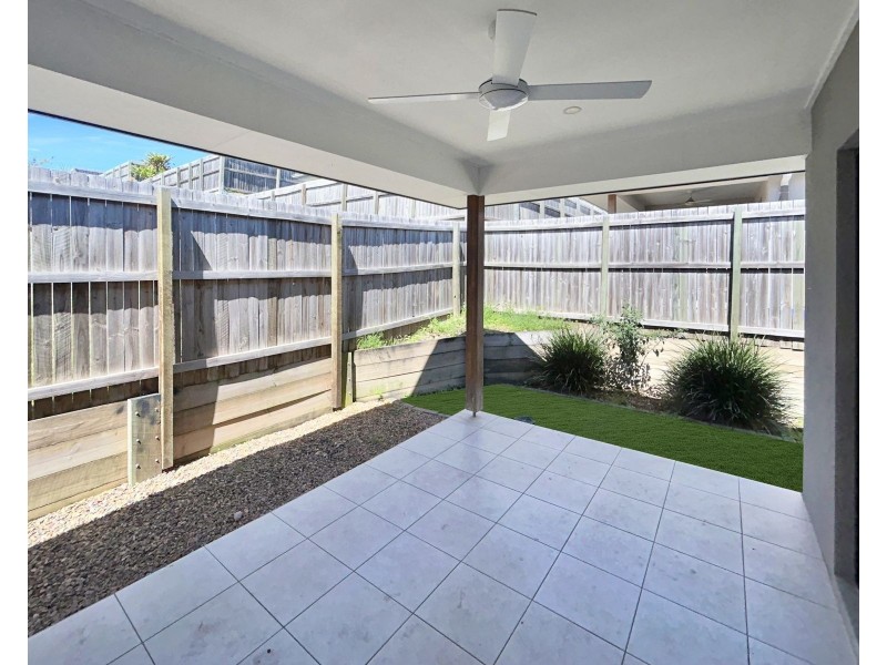 5 Hardwood Street, Spring Mountain QLD 4124