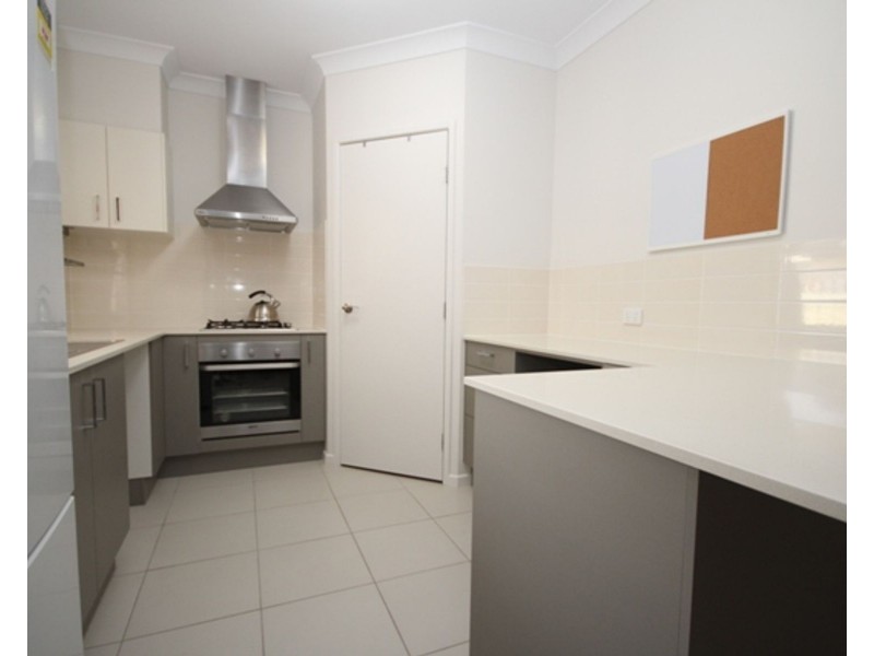 7 Bertilia St, Augustine Heights QLD 4300