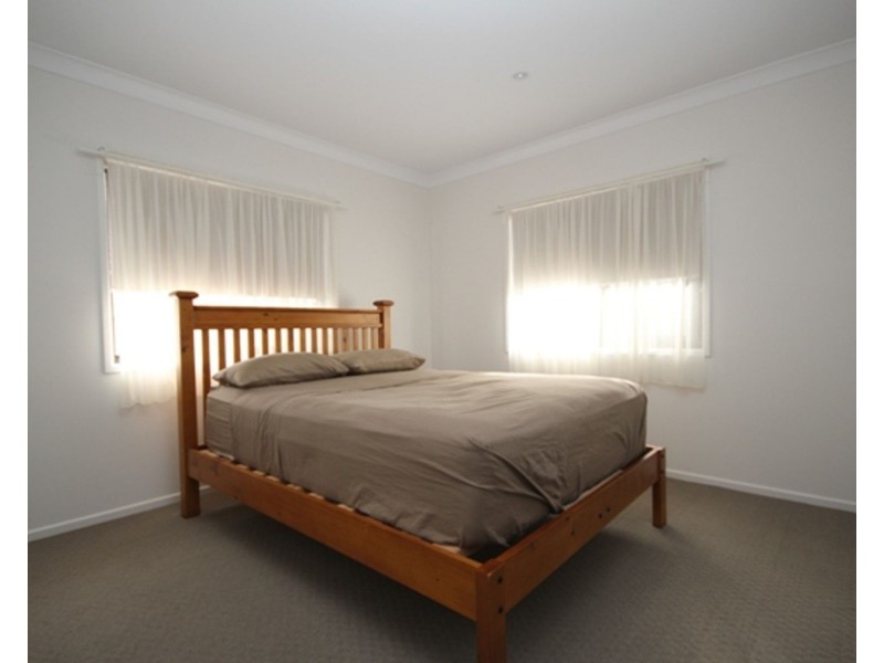 7 Bertilia St, Augustine Heights QLD 4300