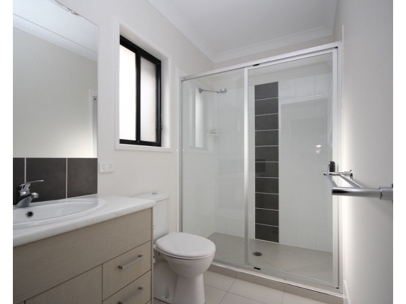 7 Bertilia St, Augustine Heights QLD 4300