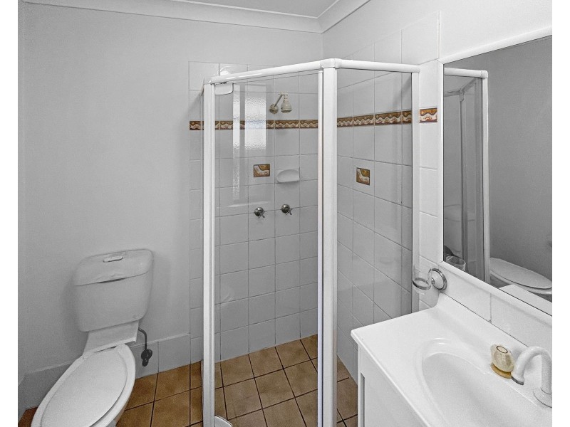 33 Harrison Crescent, Forest Lake QLD 4078