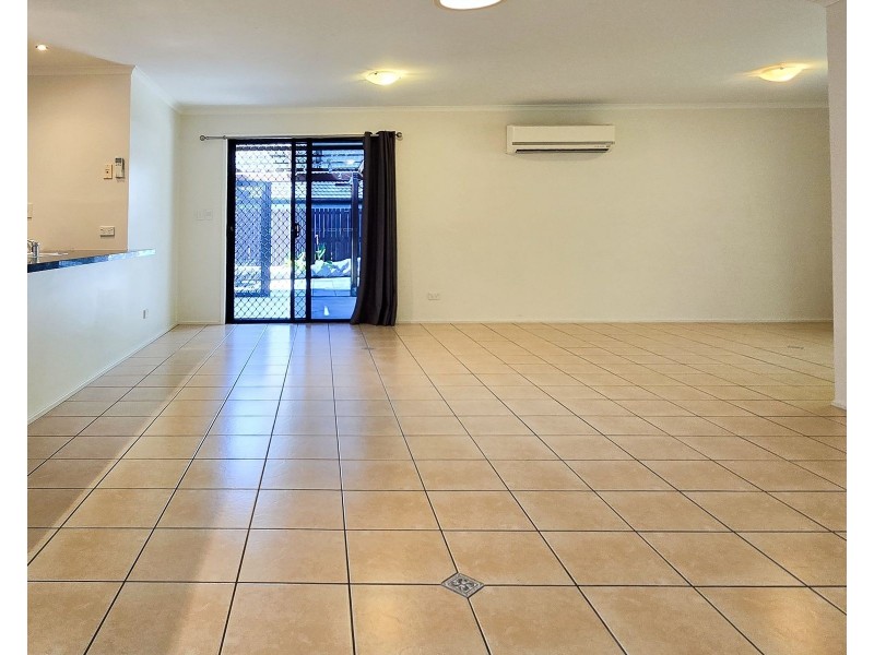 22 Mistletoe Court, Camira QLD 4300