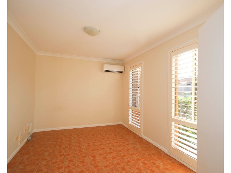 5 Neptune Street, Springfield Lakes QLD 4300