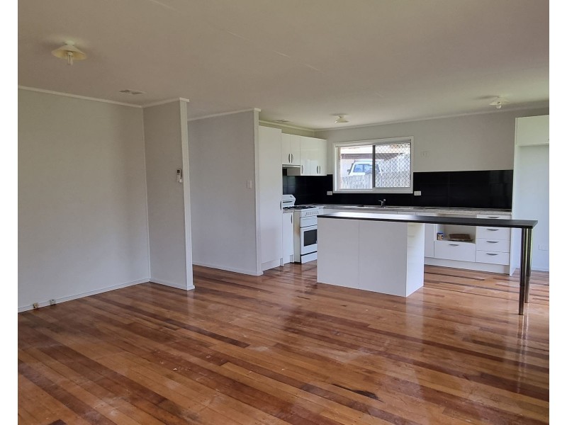 20 Coutts Street, Goodna QLD 4300