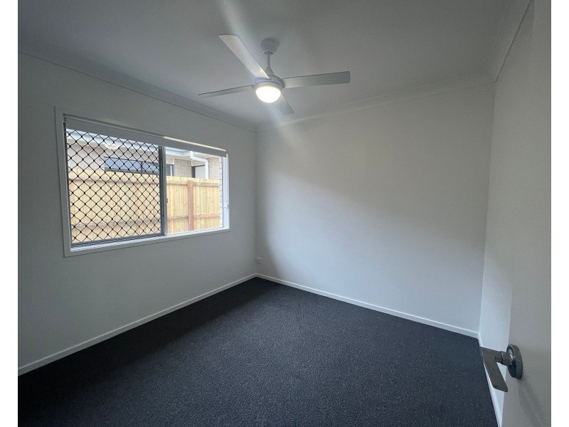 14 Palmview Street, Ripley QLD 4306