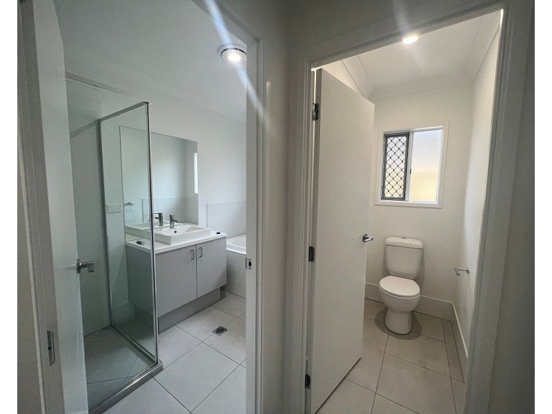 14 Palmview Street, Ripley QLD 4306