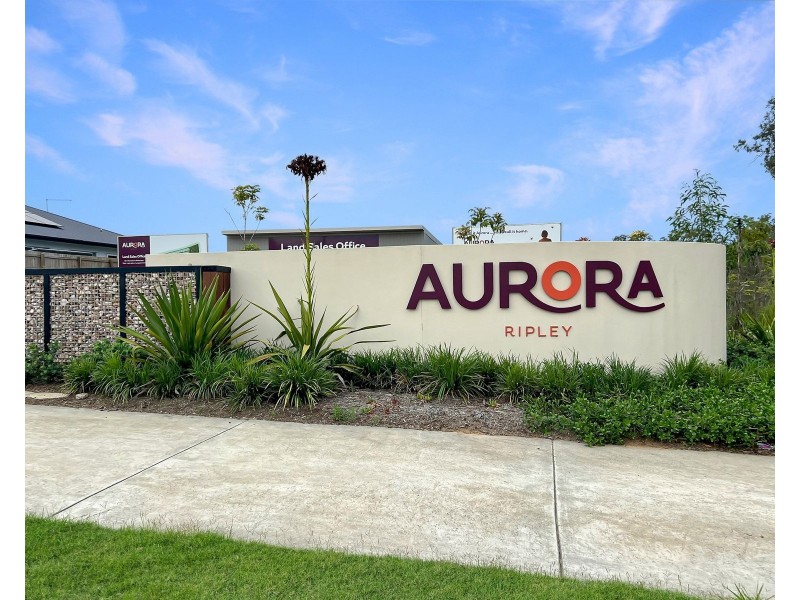 14 Palmview Street, Ripley QLD 4306